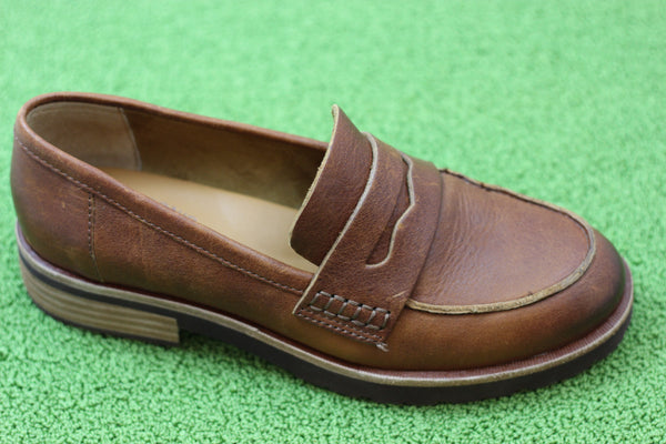 Kork Ease Women's Carlisle Loafer - Tan Leather Side Angle View