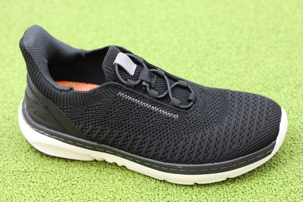 Men's Clarkspro Lo- Black Knit Side Angle View