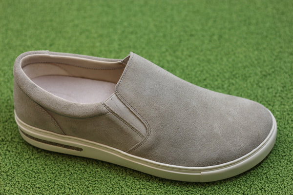 Men's Oswego Sneaker - Taupe Suede Side Angle View