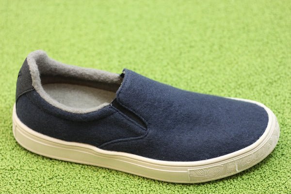 Men's Nimbo Merino - Navy Wool Side Angle View