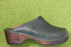 Women's Berkeley Clog - Green Leather Side View
