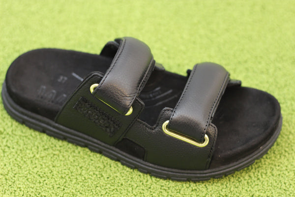 Womens Lisa Sandal - Black Leather Side Angle View