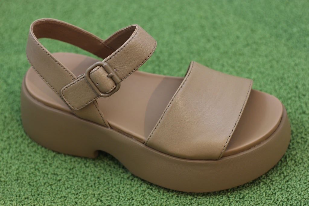 Camper Women's Tasha Sandal - Crater Leather Side Angle View