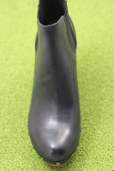 Women's Deilia Boot - Black Leather 
Top View