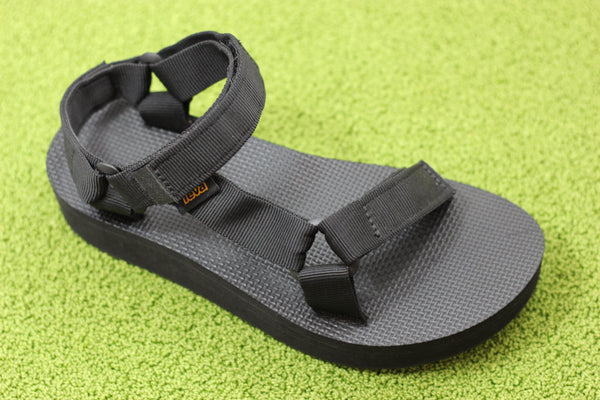 Women's Midform Universal Sandal - Black Nylon Side Angle View