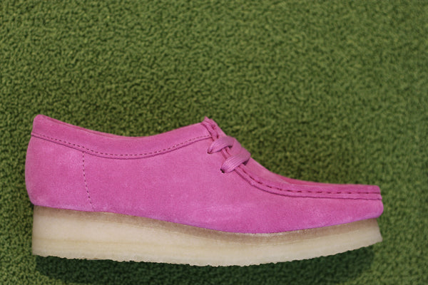 Clarks Originals x Vandy The Pink – Suede Wallabee Boots