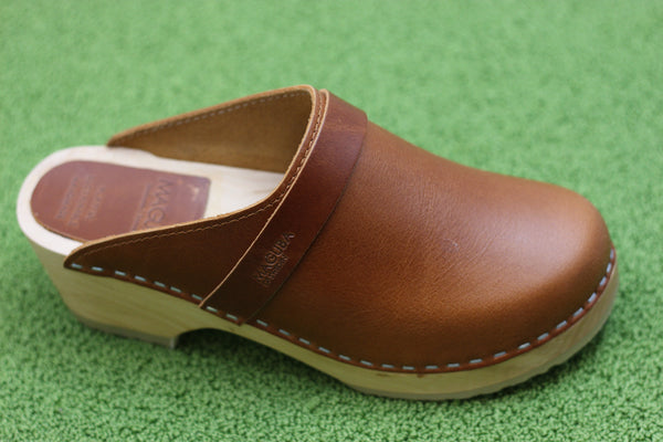 Women's Berkeley Clog - Cognac Pull Up Leather Side Angle View