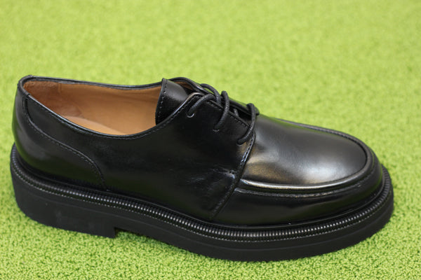 Womens 22281R Siena Oxford - Black Leather Side Angle View