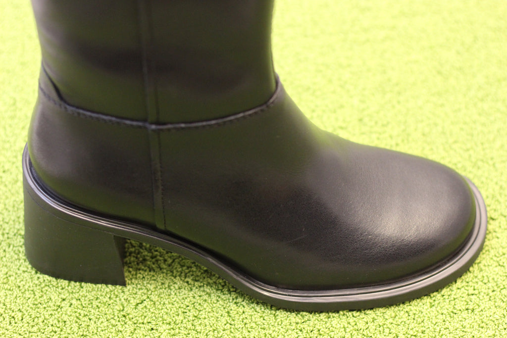 Womens Vega Zip Boot - Black Leather Side Angle View