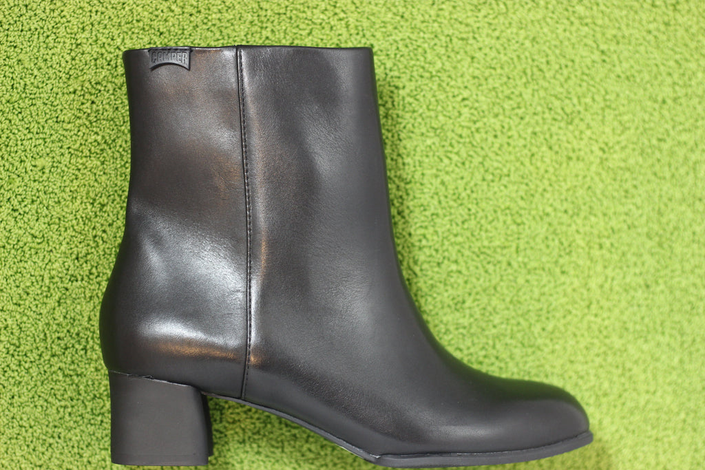 Womens Katie Zip Boot - Black Leather Side View