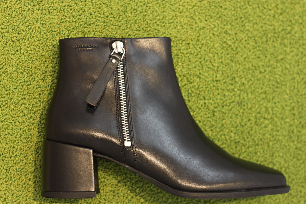 Womens Stina Zip Boot - Black Leather Side View