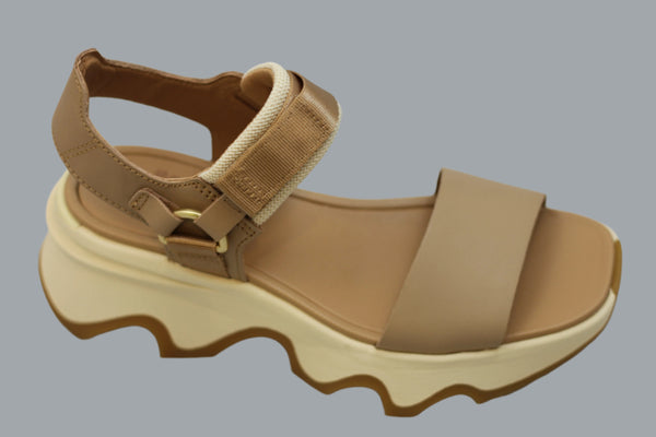 Women's Kinetic Impact Sandal - Honest Beige/White Side Angle View