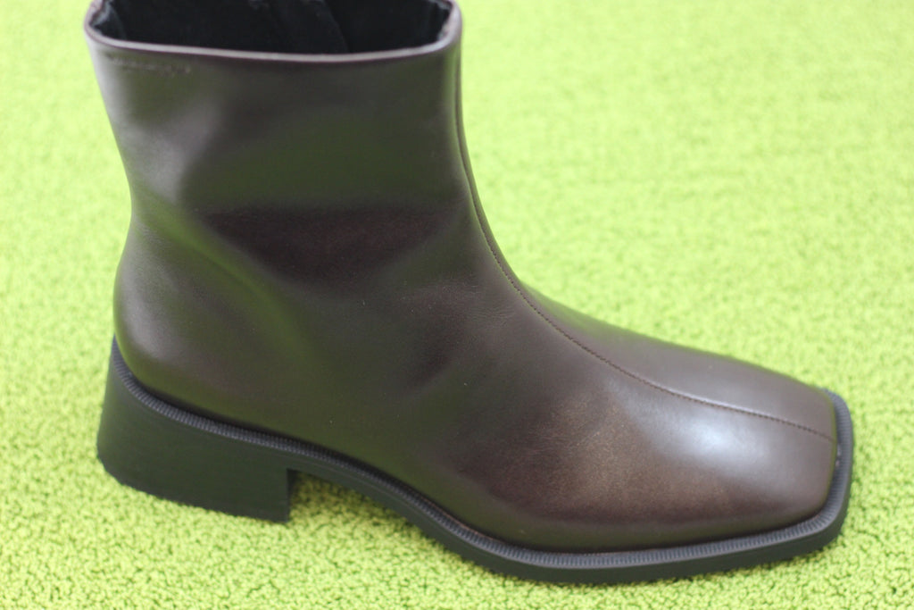 Womens Blanca Zip Boot - Chocolate Leather Side Angle View
