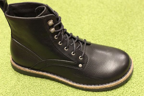 Women's Bryson Boot - Black Leather Side View