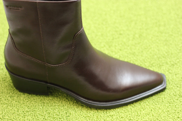 Women's Kelsey Zip Boot - Chocolate Leather Side Angle View