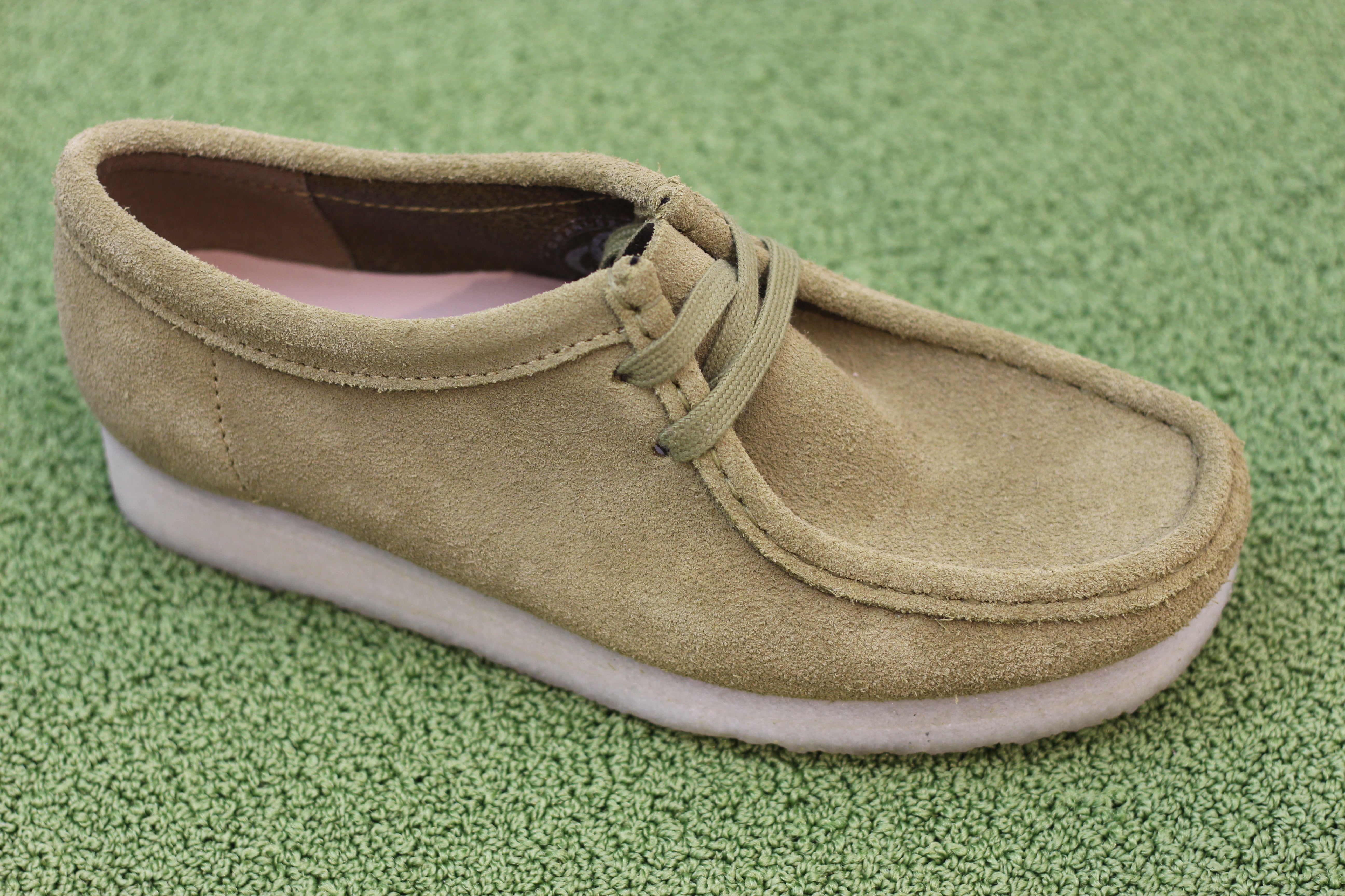 2024-25 秋冬新作  ハイブランドの Women's Wallabee Suede Green Mid - 靴