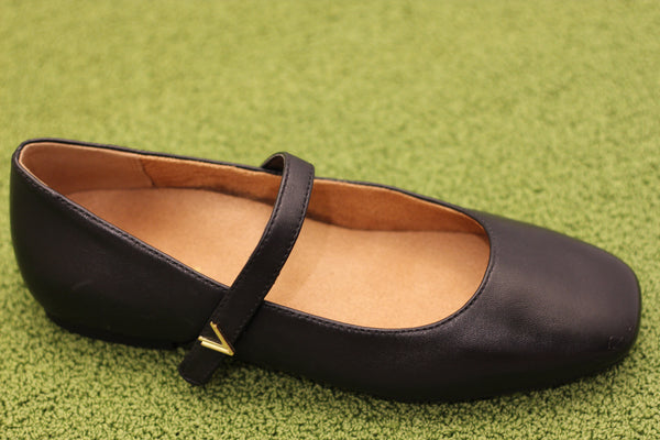 Vionic Women's Alameda Mary Jane - Black Leather Side Angle View