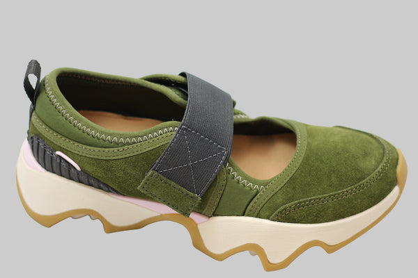 Women's Kinetic Impact Mary Jane - Green Suede/Mesh Side Angle View