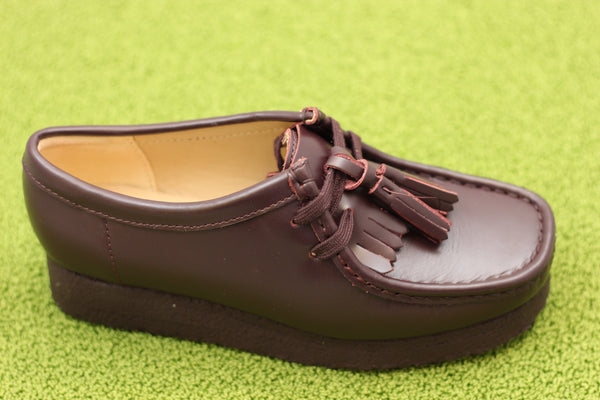 Women's Wallabee - Purple Grape Leather Side Angle View