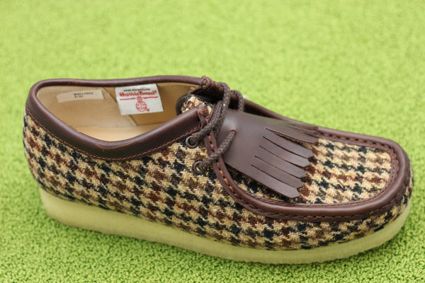 Men's Wallabee - Brown Harris Tweed Wool/Leather Side Angle View