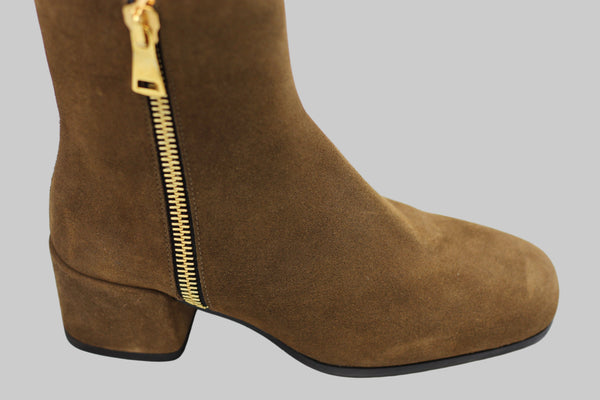 Women's 21947 Zip Boot - Dark Brown Suede Side Angle View