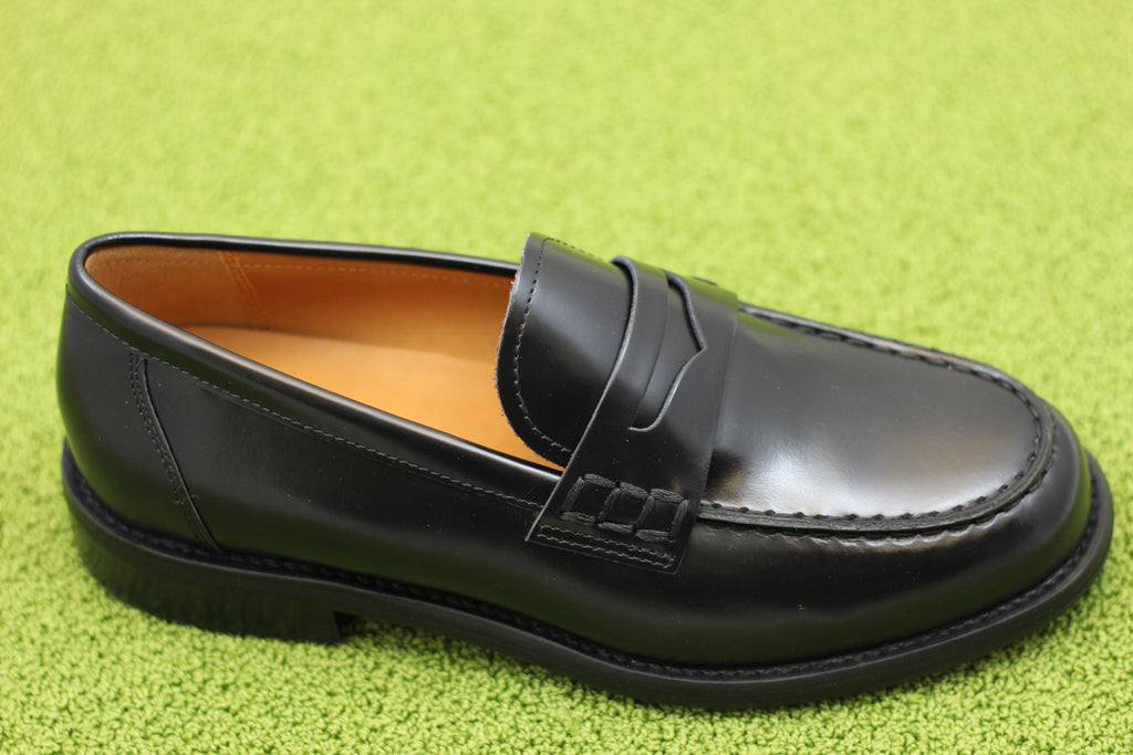Womens Linn Loafer - Black Leather Side Angle View