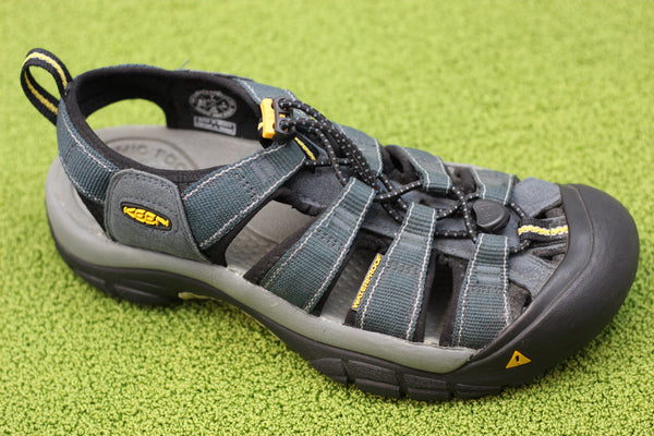 Men's Newport H2 Sandal- Navy Nylon Side Angle View