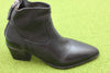 Women's 41401C Zip Boot - Black Calf Side Angle View