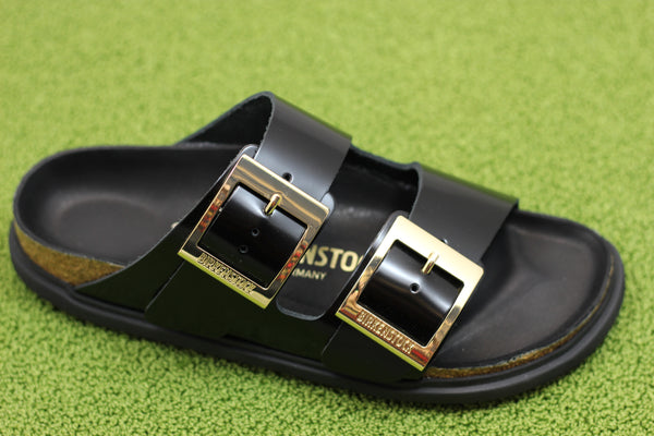 Women's Arizona Droplet Buckle Sandal - Black Patent Leather