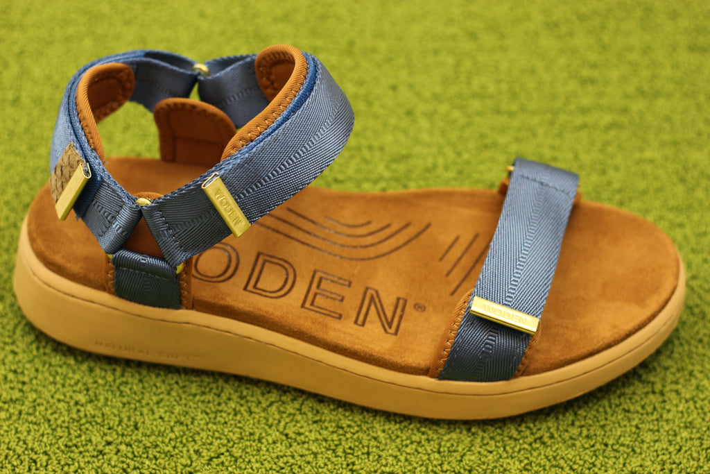 Womens Line Sandal - Old Denim Nylon Side Angle View