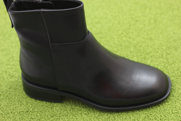 Womens Sheila Zip Boot - Black Leather Side Angle View