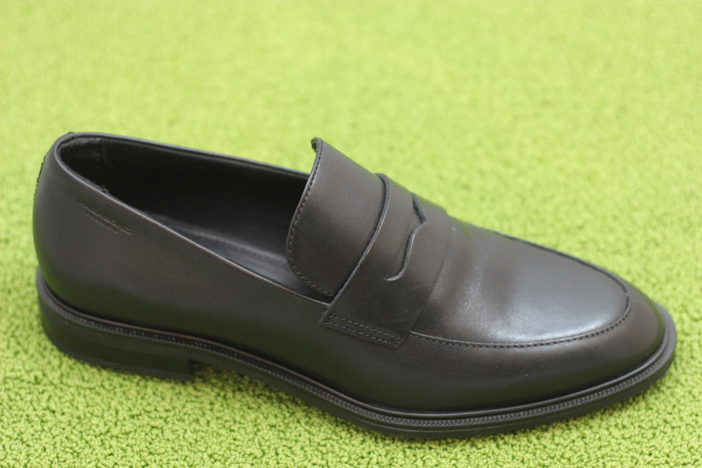 Womens Frances Loafer - Black Leather Side Angle View