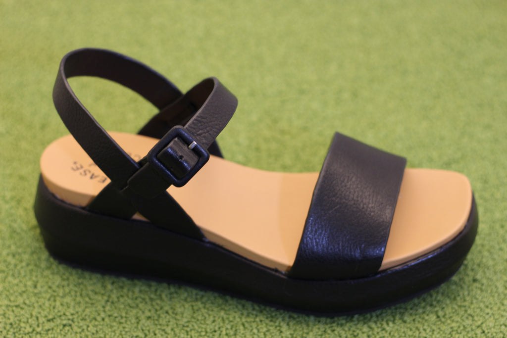 Women's Hallie Sandal - Black Leather Side Angle View