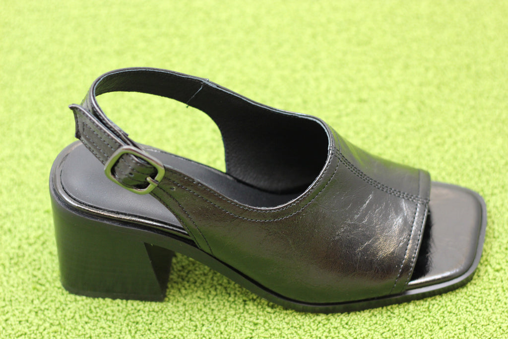 Women's Teresa Slingback Heel- Black Calf Side Angle View