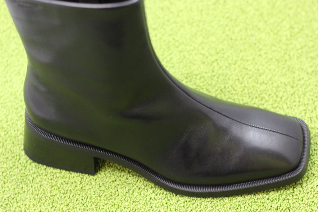 Womens Blanca Zip Boot - Black Leather Side Angle View