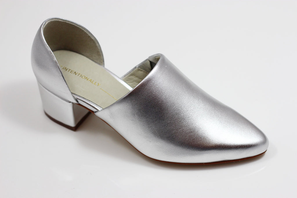 Intentionally Blank Women's Perf Hi Pump - Silver Metallic Leather Side Angle View