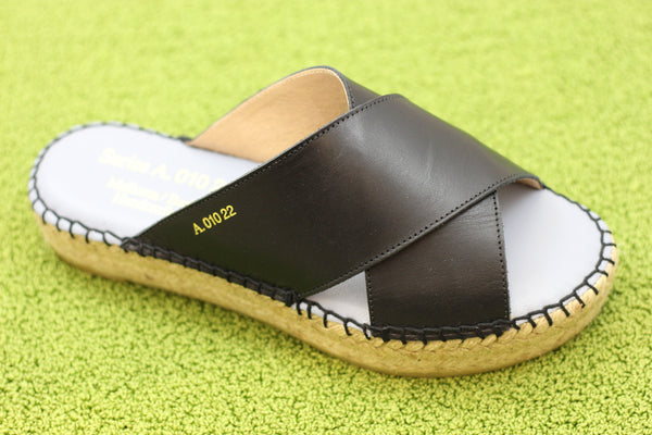 Act Series Women's Uccle Slide Sandal - Black Leather Side Angle View