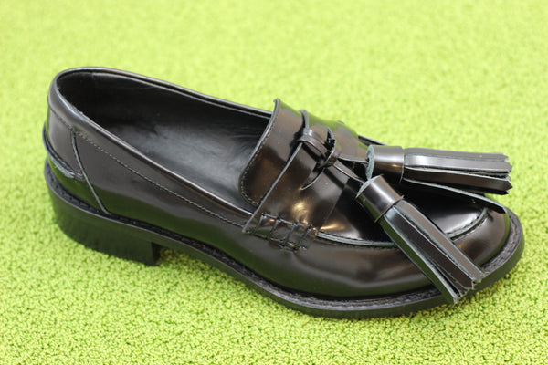 Intentionally Blank Women's Neighbor Tassle Loafer - Black Leather Side Angle View