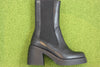 Vagabond Womens Brooke Chelsea Boot - Black Leather Side View