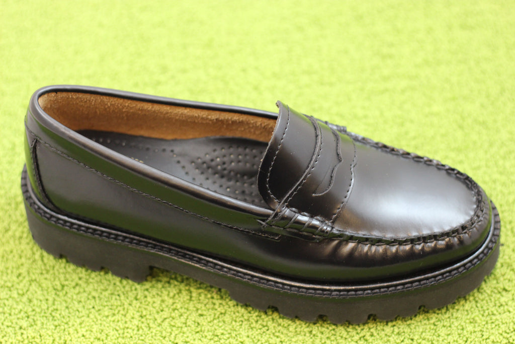 GH Bass Women's Whitney Super Lug Loafer - Black Leather Side Angle View