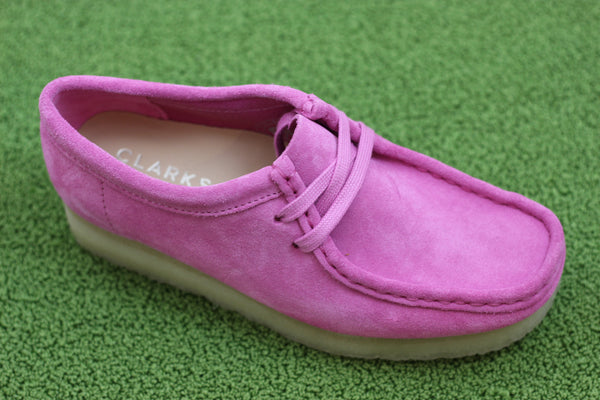 Clarks Women's Wallabee - Pink Suede Side Angle View